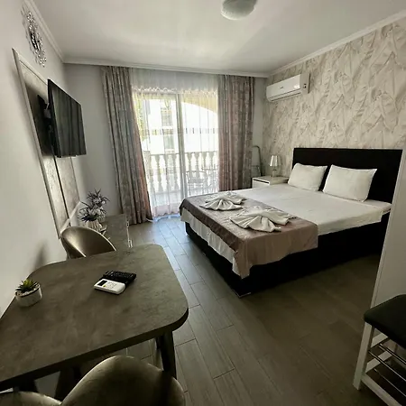 Lux Studio Valencia Gardens Nesebar